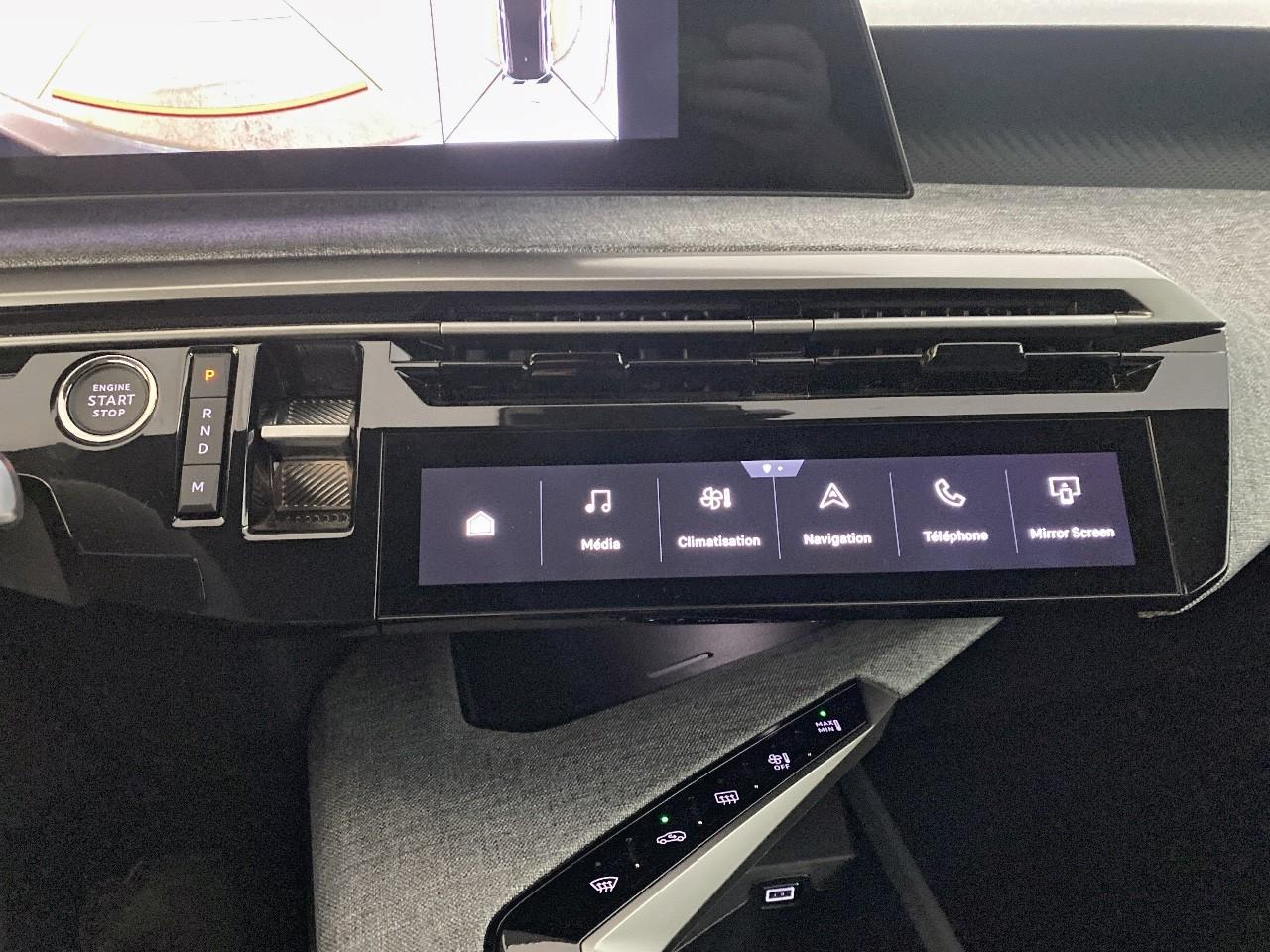 Peugeot 5008 hybrid 145 ch e-dcs6 allure — photo 17