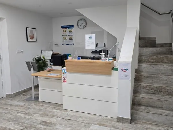 À Louer : Locaux Professionnels Entièrement Rénovés - Idéal Profession Libérale ou Pôle Santé