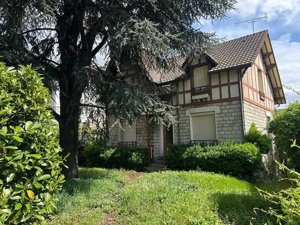 Maison 5 pièces 130 m²