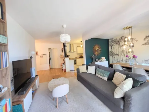 Appartement 4 pièces 82 m²