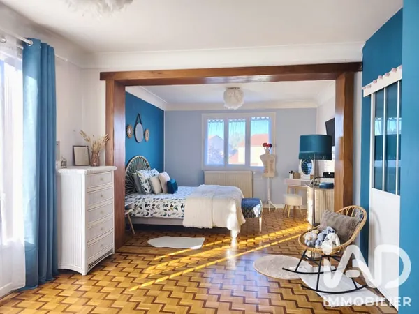 Maison 7 pièces 140 m²