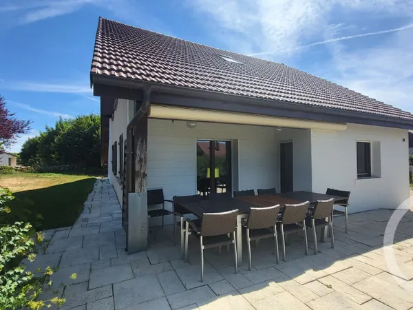 Maison 5 pièces 180 m²