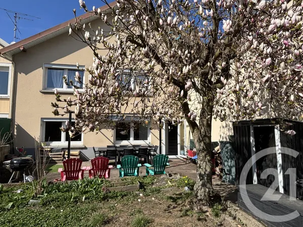 Maison 6 pièces 138 m²