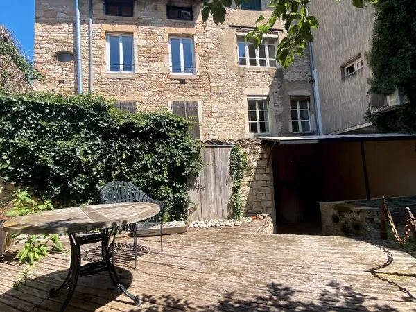 Maison 6 pièces 223 m²