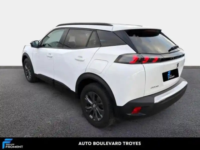 Peugeot 2008 1.2 puretech 100ch s&amp;s style — photo 7