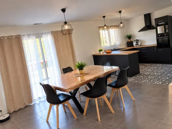 🏡 À LOUER - Jolie maison contemporaine de 105 m² à Montbartier 🌼