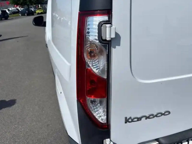 Renault Kangoo Van kangoo express blue dci 95 — photo 17
