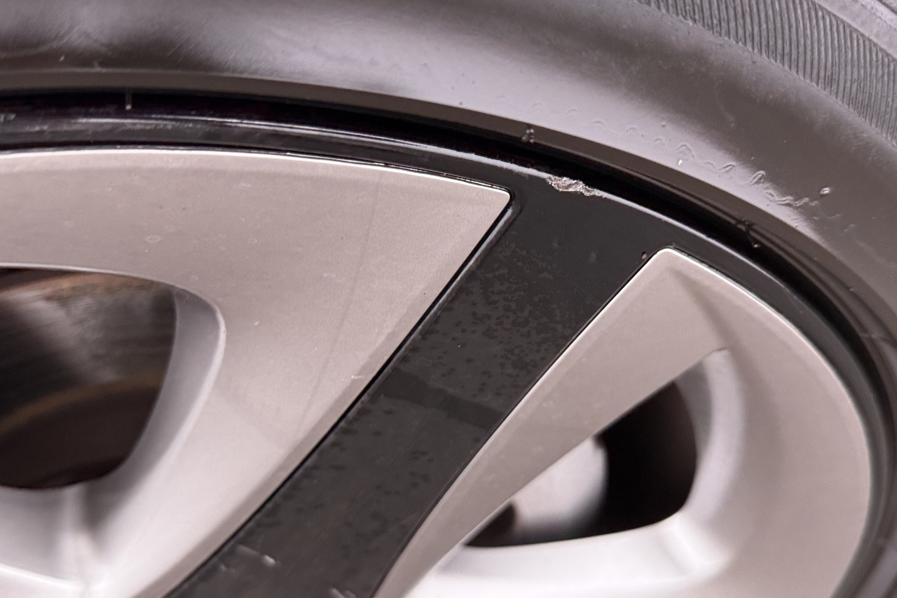 Toyota Prius+ — photo 27
