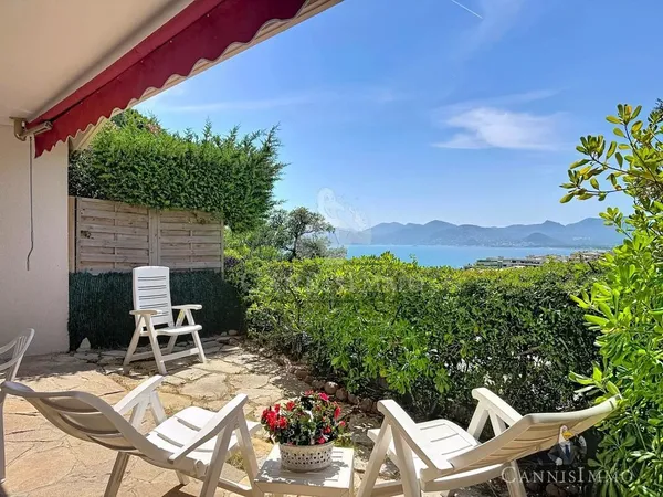 CANNES 2 PIECES RDJ VUE MER PANORAMIQUE - 500 Mètres DES PLAGES