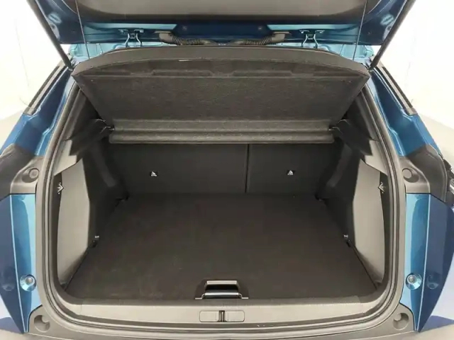 Peugeot 2008 hybrid 145 e-dcs6 — photo 13