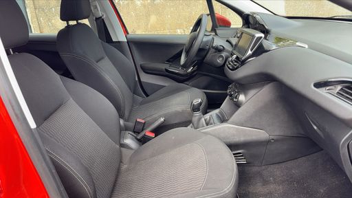 Peugeot 208 1.6 BlueHDi 75 - Active – 2018 – 123283 km – Diesel – Boîte Manuelle — photo 17