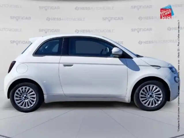 Fiat 500 e 95ch action — photo 4