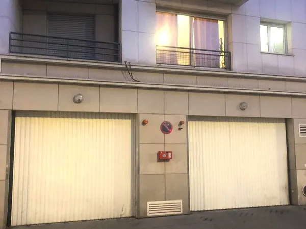 Place de Parking Paris 75011 - rue Saint Maur