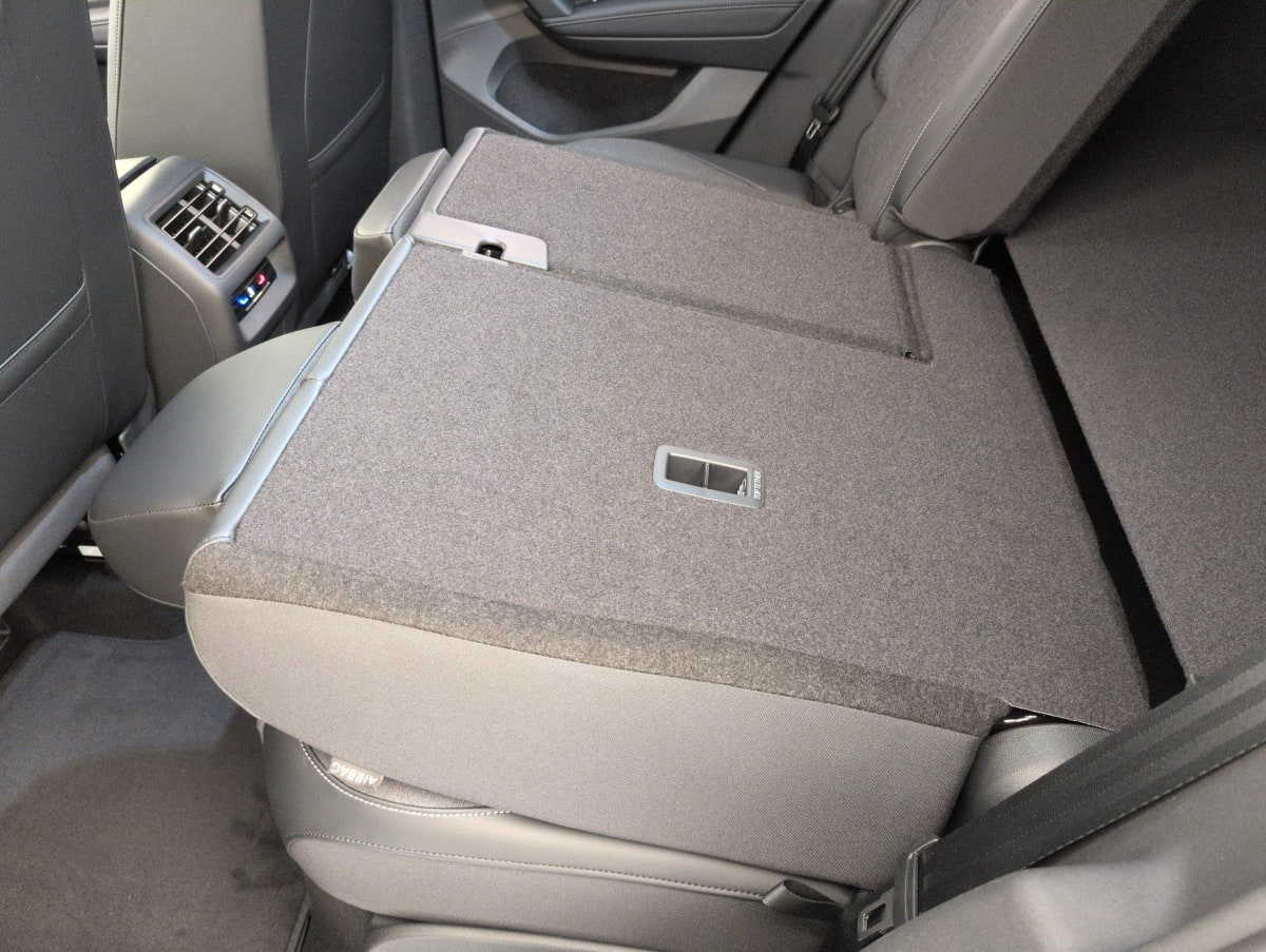 Volkswagen Tiguan — photo 19