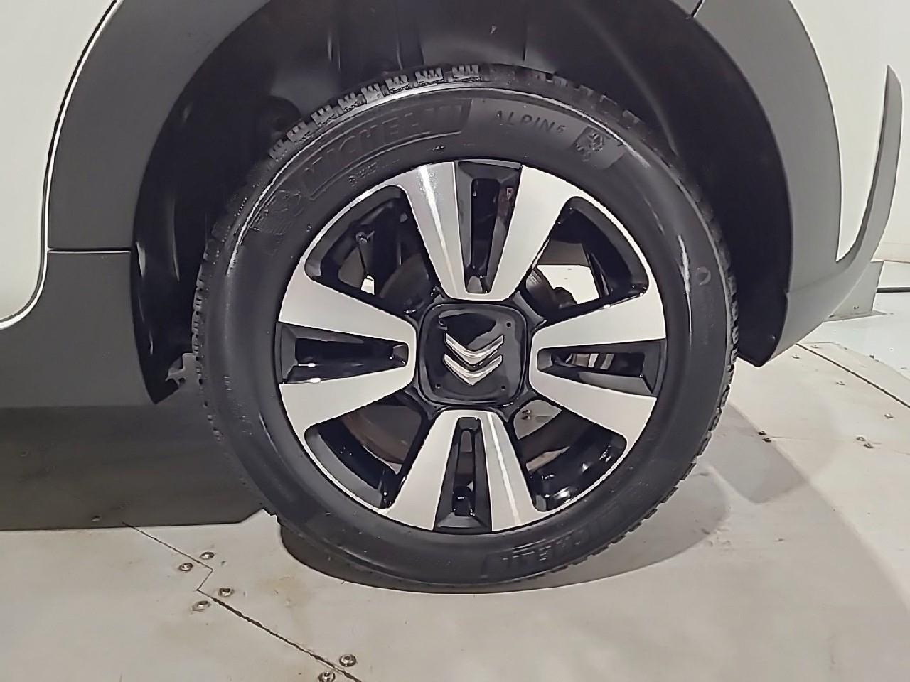 Citroën C3 puretech 110 s&s eat6 shine — photo 16