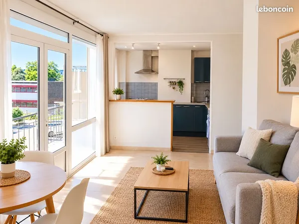 F4 65 m² - 2 chambres - Balcon - Parc - Proche écoles