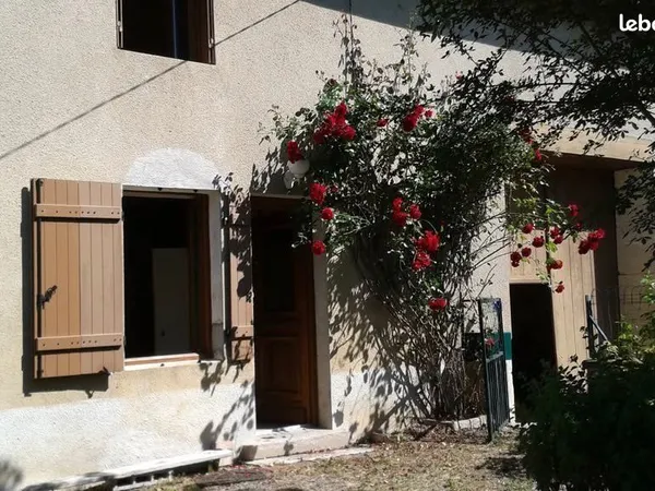 Maison 110 m2 + jardin + garage