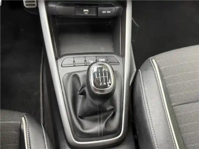 Kia Stonic 1.0 t-gdi 120 ch mhev ibvm6 — photo 139