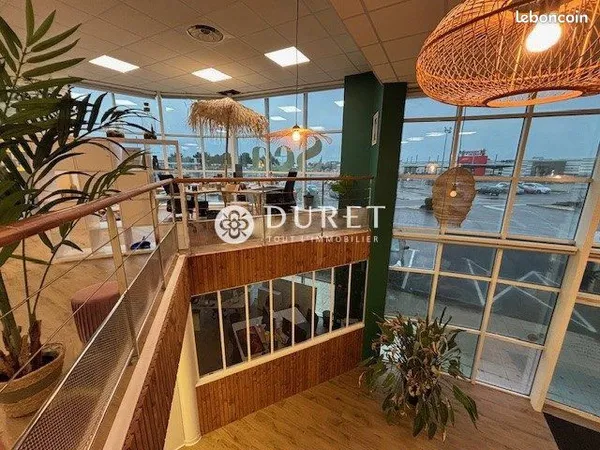 Bureaux 656 m² Les Sables-d'Olonne