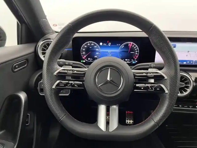 Mercedes Classe A 250 e hybrid eq 8g-dct — photo 93