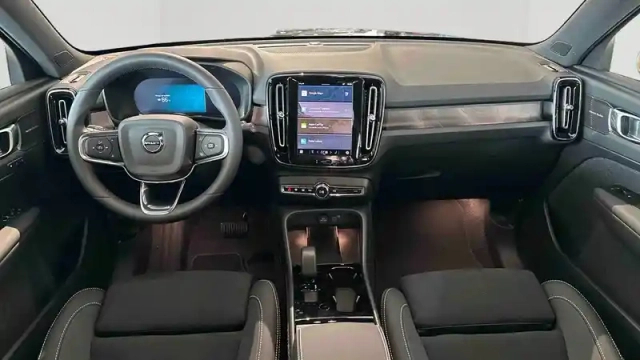 Volvo Ex40 single extended range 252 ch 1edt — photo 26