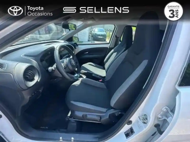 Toyota Aygo X 1.0 vvt-i 72ch dynamic s-cvt my23 — photo 11