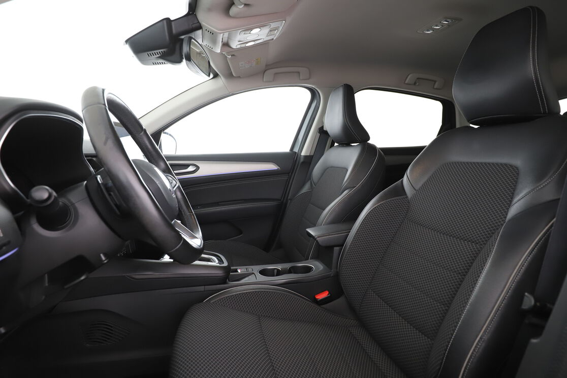 Renault Arkana 1.3 TCe Intens EDC — photo 9