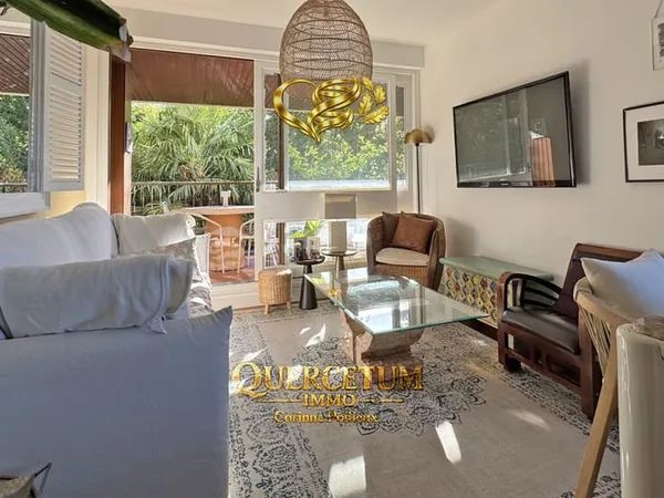 'COCOTIER FLAMBOYANT' : Appartement rénové 4 pièces 75 m2 -