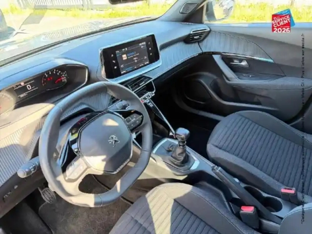 Peugeot 2008 1.2 puretech 100ch s&amp;s style — photo 15