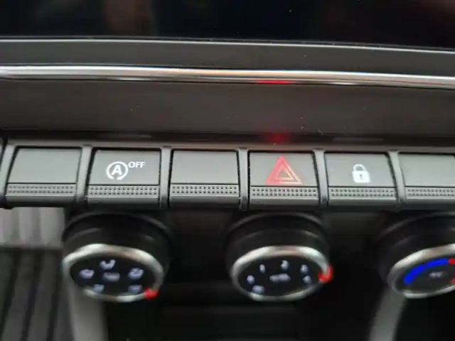 Renault Clio sce 65 — photo 137