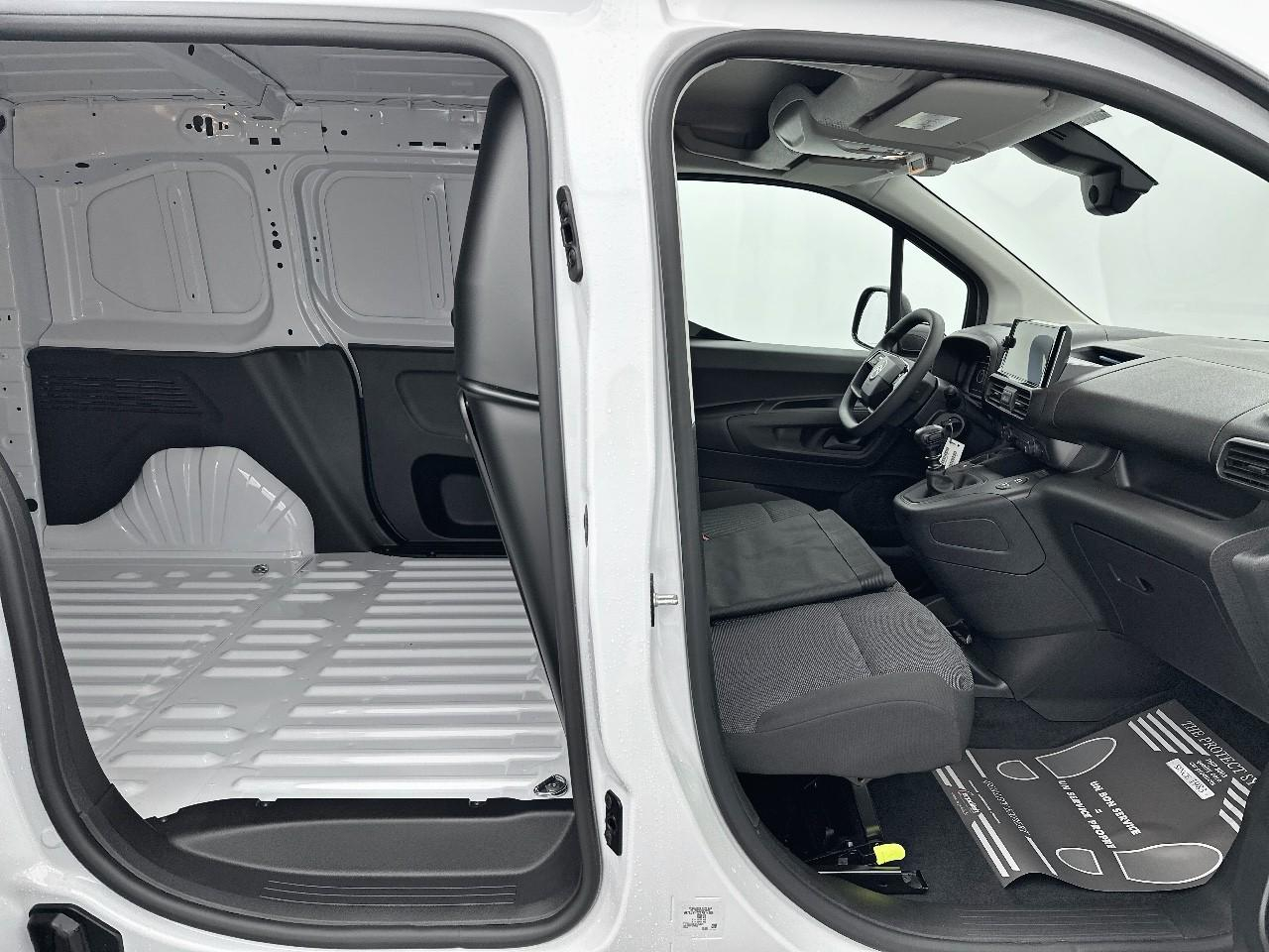 Citroën Berlingo van m diesel 100 ch manuelle — photo 12