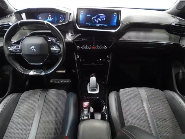 Peugeot 2008 e- 136ch gt — photo 22