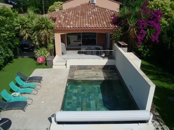 Terrain en individuel 679 m²