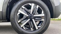Peugeot 2008 1.2 Hybrid 145ch Style e-DCS6 — photo 11