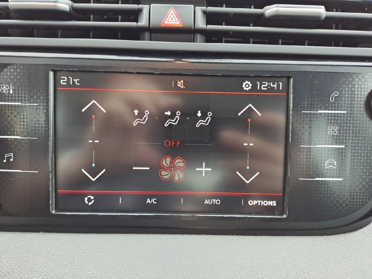 Citroën C4 spacetourer bluehdi 130 s&s bvm6 live — photo 17