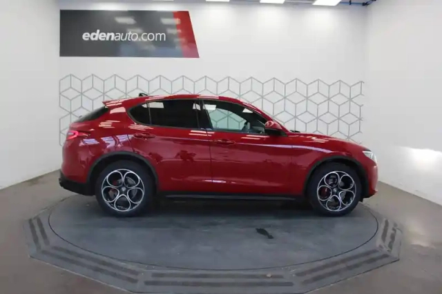 Alfa Romeo Stelvio 2.2 190 ch q4 at8 — photo 5