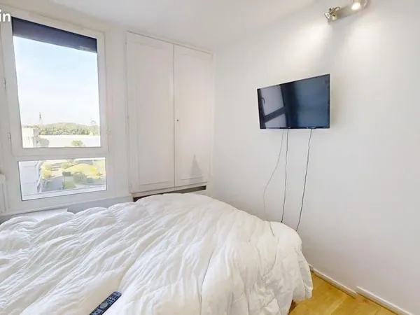 Chambre 5 pièces 79 m²