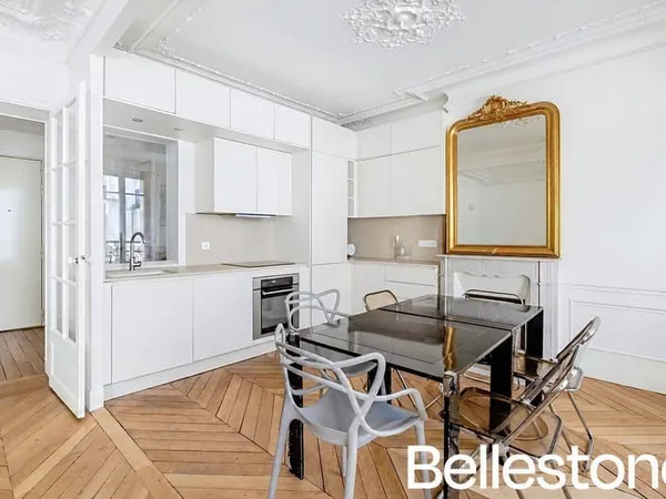 Appartement 4 pièces 77 m²