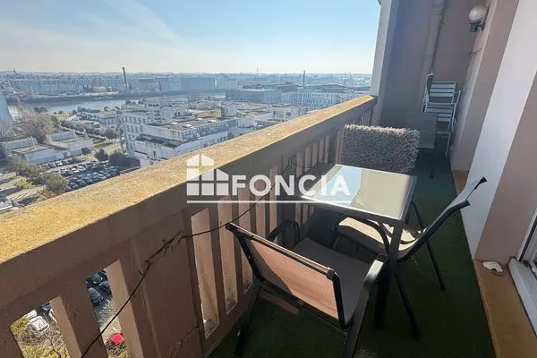 Appartement 4 pièces 76 m²