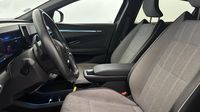 Renault Mégane E-Tech Electric EV60 220ch Iconic super charge — photo 12
