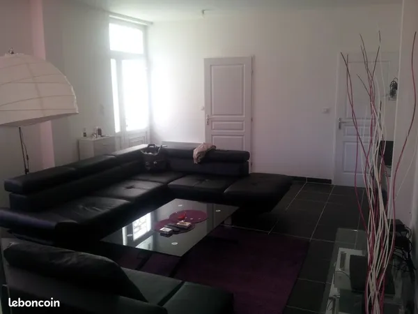 Loue T2 50 M² avec garage