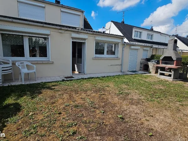 A vendre charmante maison semi individuelle