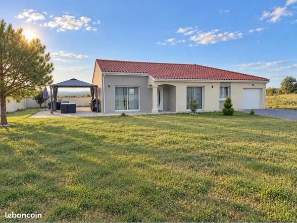 🏡 Maison moderne 105 m² - Vue exceptionnelle - Terrain de 850 m² - Saint-Marcellin-en-Forez