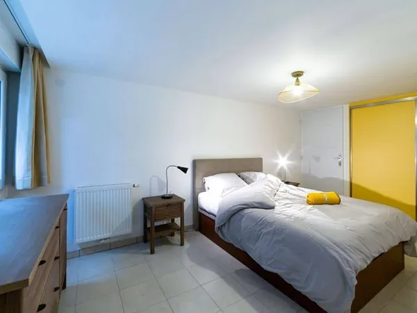 Appartement 6 pièces 130 m²