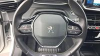 Peugeot 208 e-208 136ch GT — photo 12