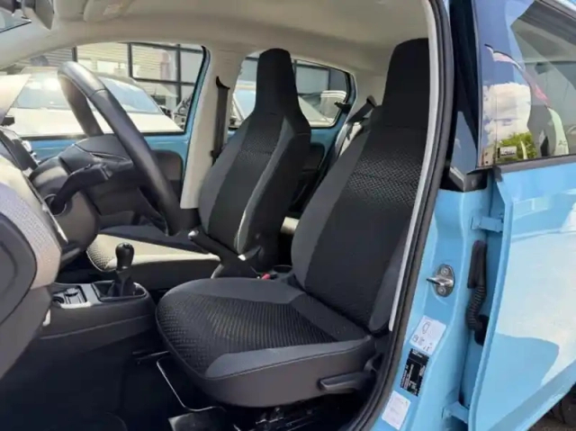 Volkswagen Up ! 1.0 65ch bluemotion technology active 5p — photo 15