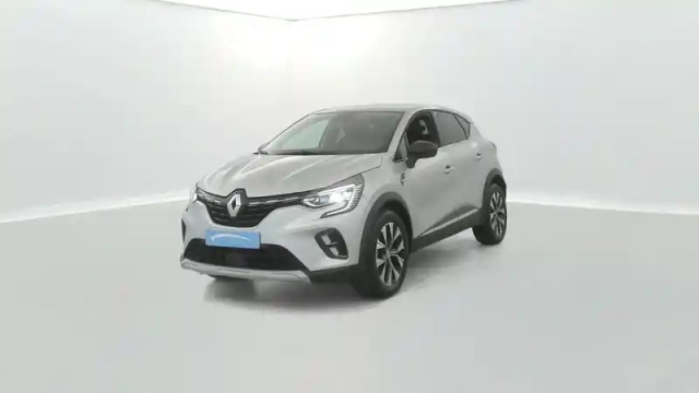 Renault Captur e-tech hybride rechargeable 160 techno 5p — photo 1