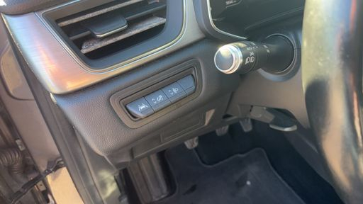 Renault Captur 1.3 TCe 130 - Intens – 2020 – 58544 km – Essence – Boîte Manuelle — photo 8