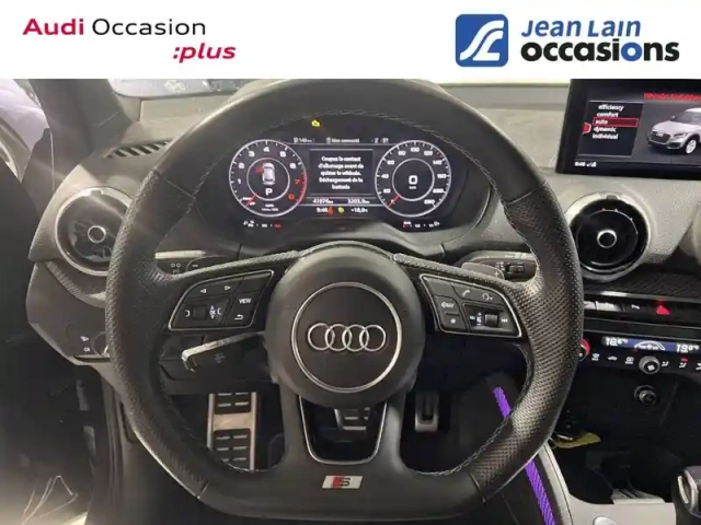 Audi Q2 35 tfsi 150 s tronic 7 — photo 12