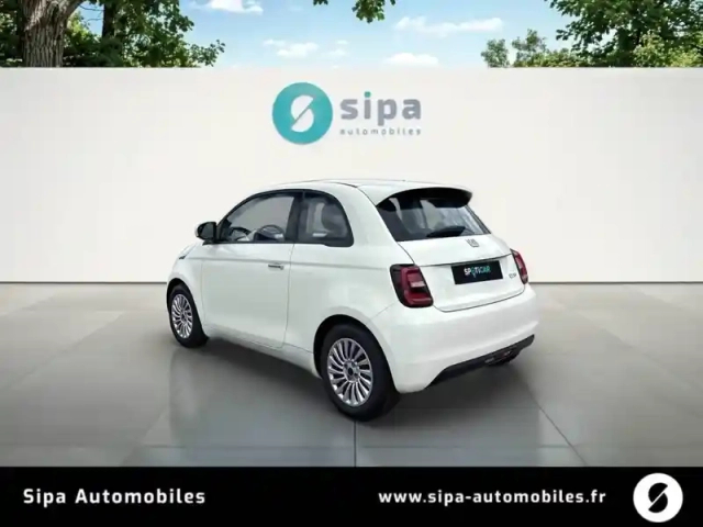 Fiat 500 3+1 e 95 ch — photo 3
